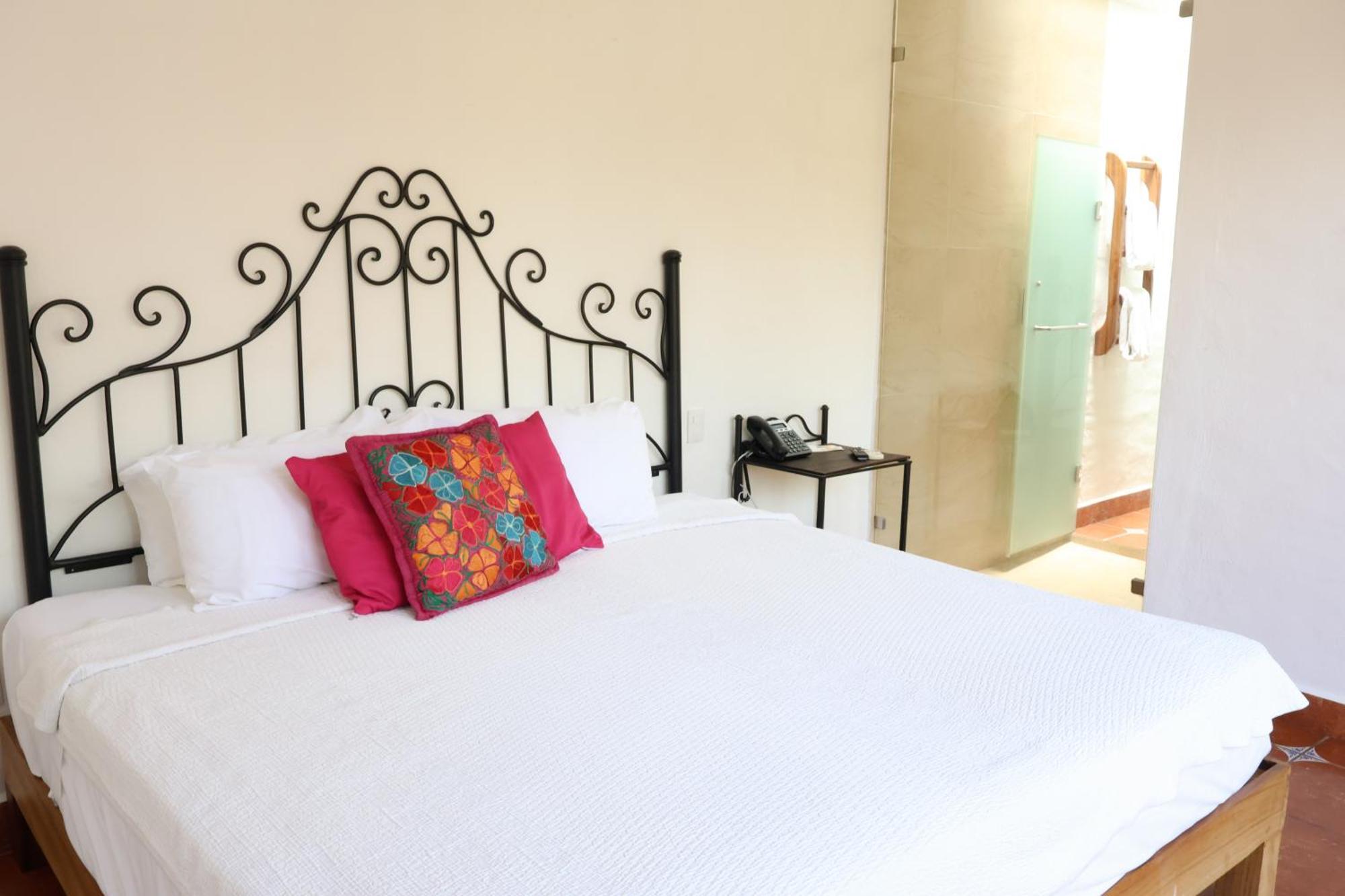 Casa Loteria -Pueblito Sayulita- Colorful, Family And Relax Experience With Private Parking And Pool Hotell Exteriör bild